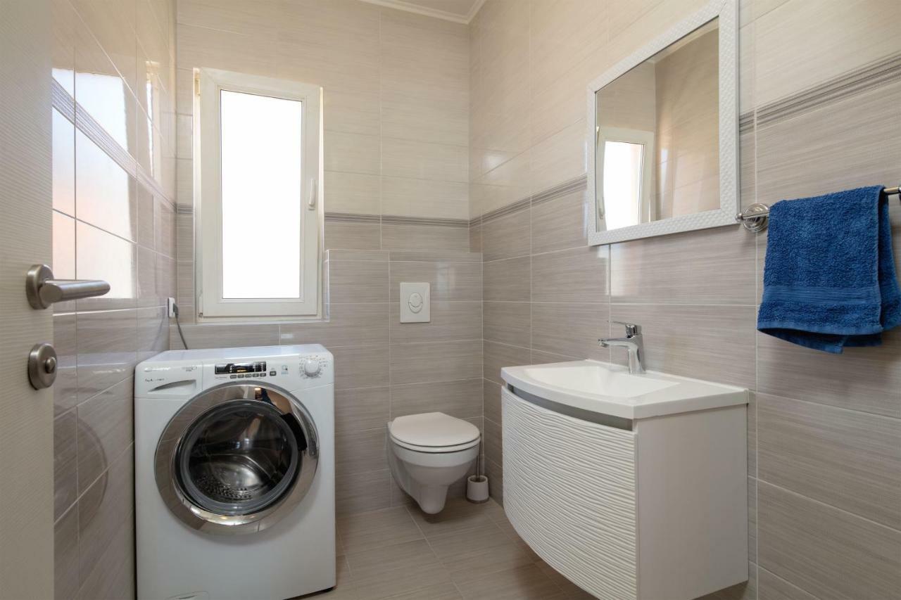 Luxury Apartment Nora Podstrana Exterior foto